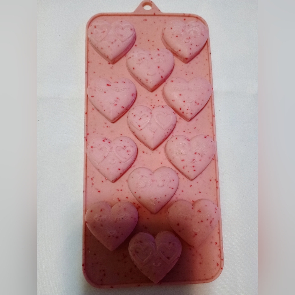 Valentine Pink Heart-Shaped With Faces Silicone Mold